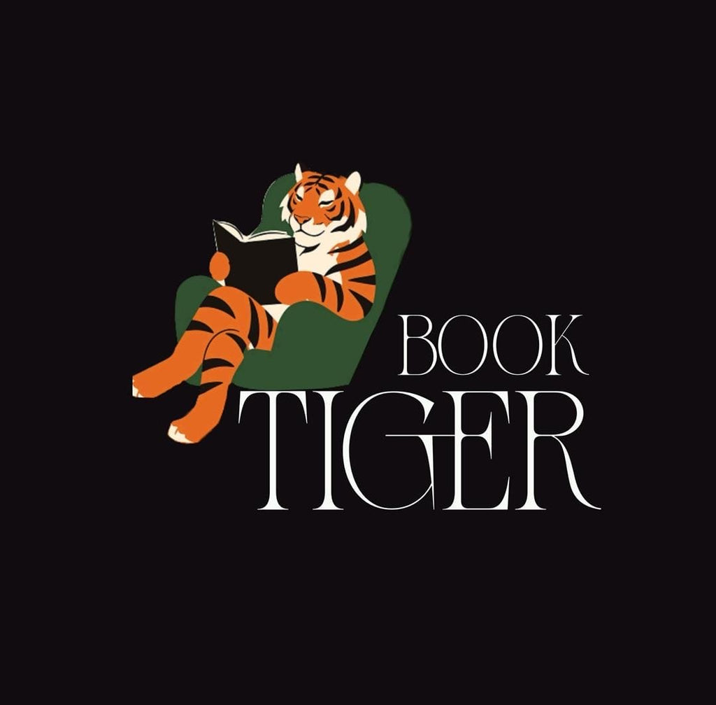 Book Tiger Oversized Fit T-Shirt Unisex